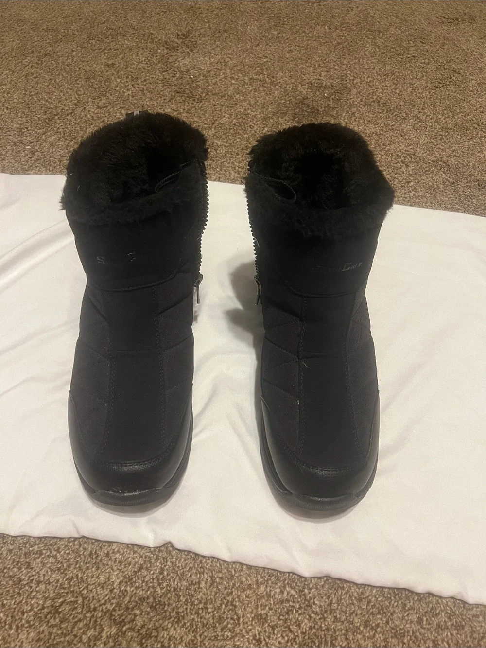 Silent Care mens black winter boots. Zip closure. Super warm. Waterproof